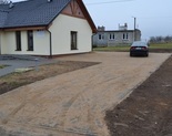 Ilustracja do artykułu: Zakończony remont nawierzchni przed świetlicą w Gądku - odbiór techniczny